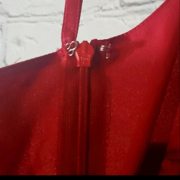 BCBGMaxazria Red Halter Top with Tiered Ruffles - Picture 8 of 9